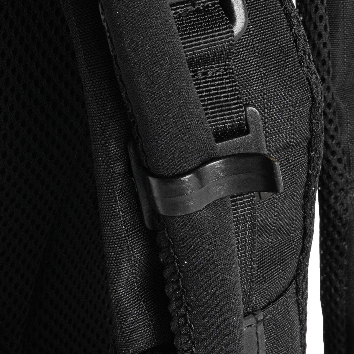 HYDRATION BACKPACK - BLACK