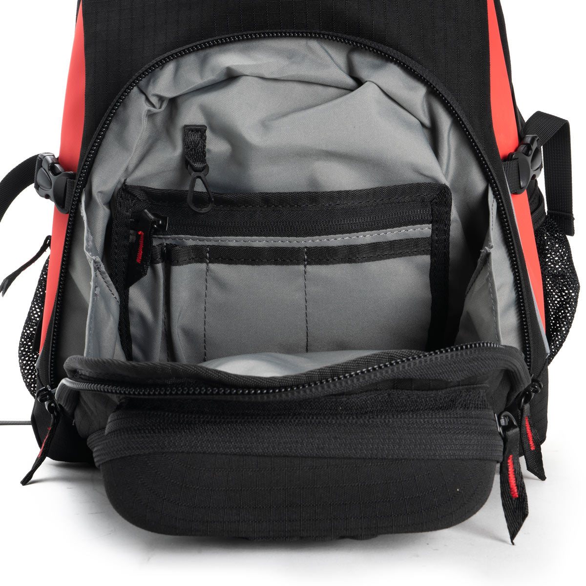 FIFO TRAVEL - RED - Rugged Xtremes