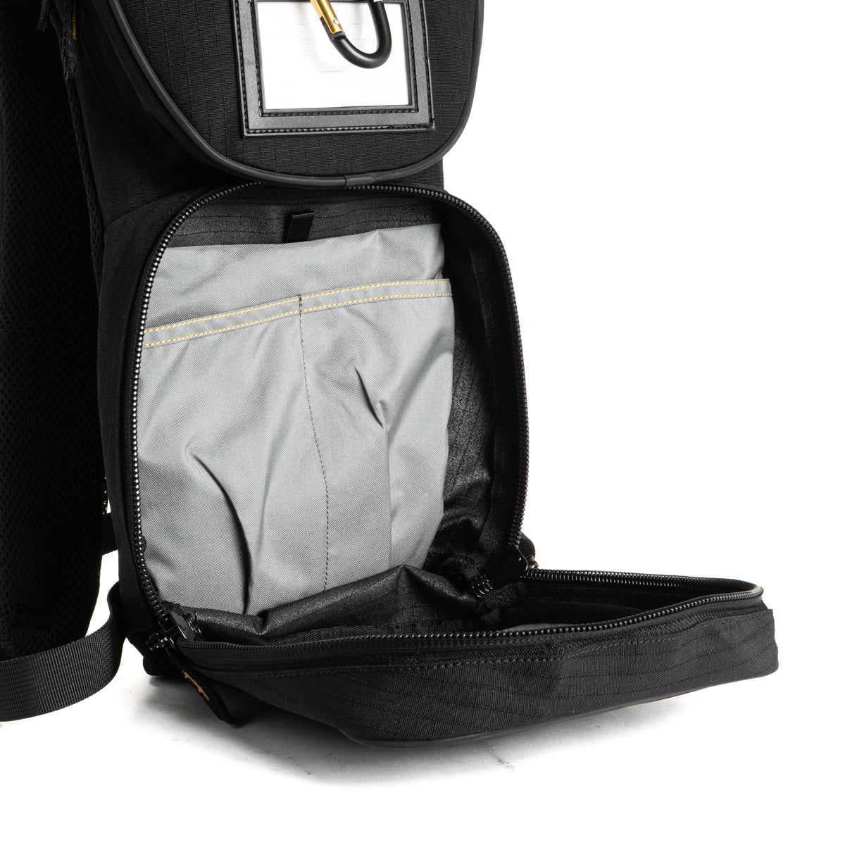 HYDRATION BACKPACK - BLACK