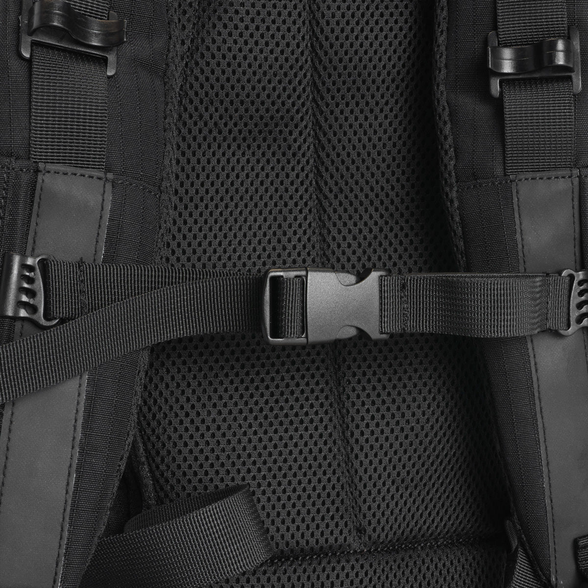 HYDRATION BACKPACK - BLACK