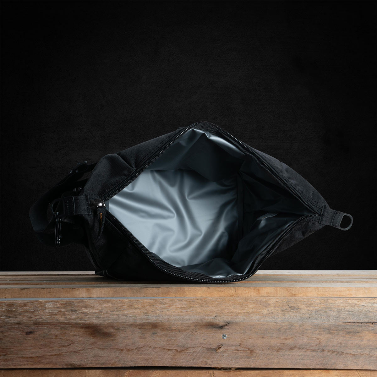 Insulated Crib Bag – Black Canvas - Rugged Xtremes